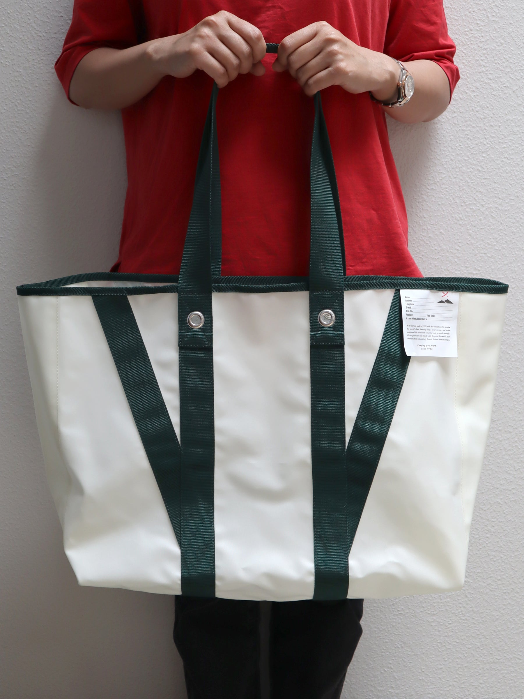 T PILLAR LEISURE TOTE BAG M / Y(dot) BY NORDISK